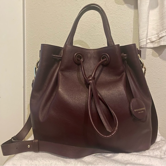 Cole Haan Handbags - Cole Haan Grandseries Grand Ambition Leather Satchel Bucket Bag